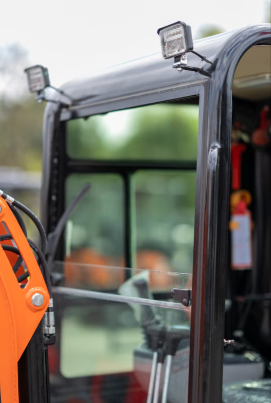 VIP 15 RS with Cabin